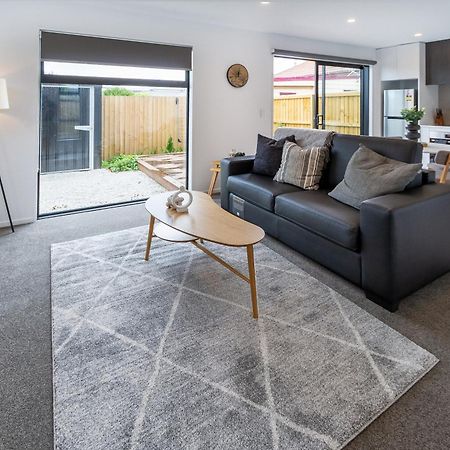 2Br Townhouse: Cosy, Close To City, Car Park Christchurch Exterior foto